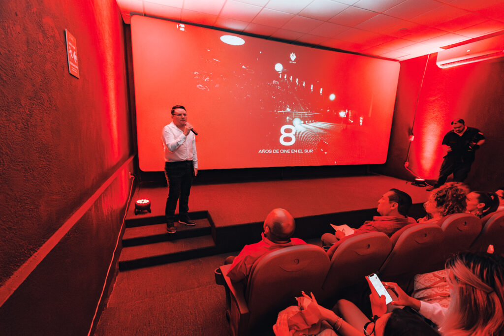 AR8 - Conferencia de prensa - 04